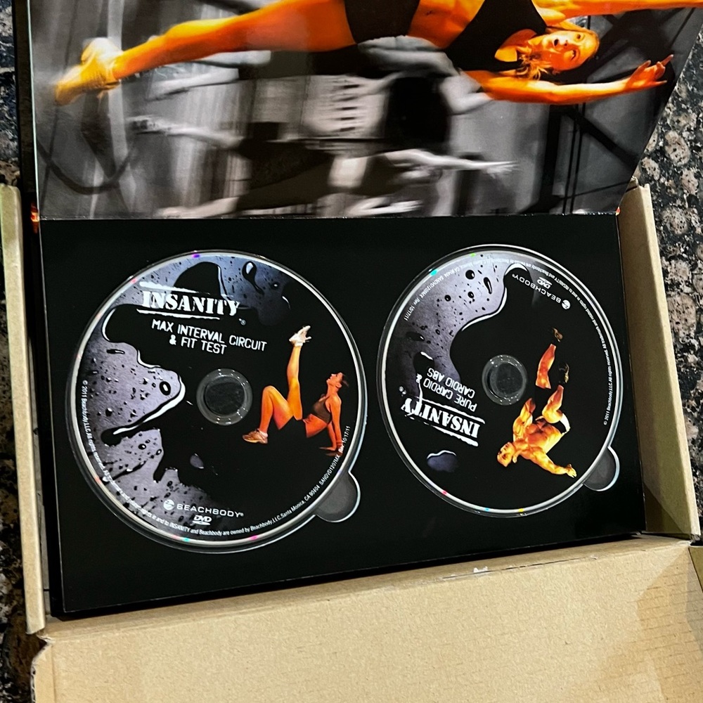 Insanity Beach Body CDs - Picture 9 of 10